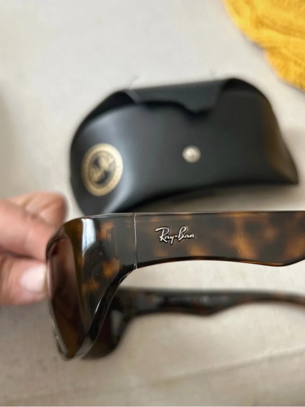 Ray-Ban RB4177 Polarized Sunglasses Havana Tortoise Brown Made in Italy w/ Case